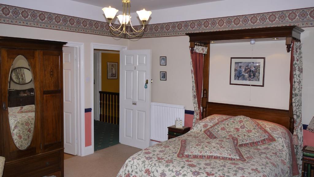 Leadon House Hotel ليدبوري الغرفة الصورة